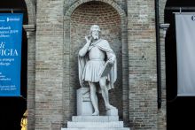 Correggio monument