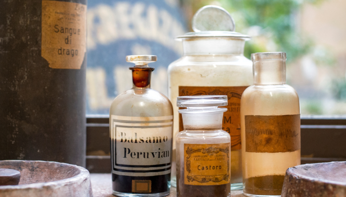 Ancient pharmacy of St Filippo Neri