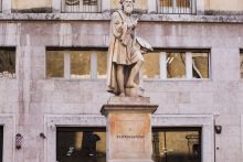 Parmigianino monument