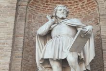 Correggio monument