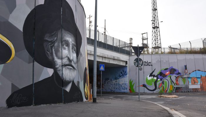 Murales Street art sottopasso di Via Reggio