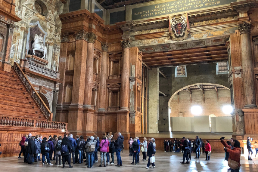 Official guides for Parma and the province