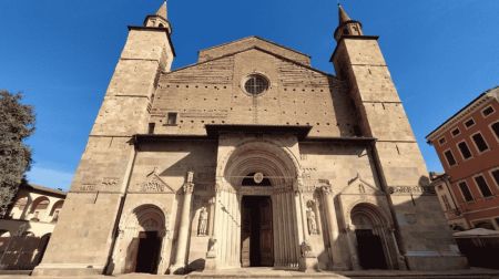 Una piazza, tre epoche: breve viaggio nel cuore di Fidenza